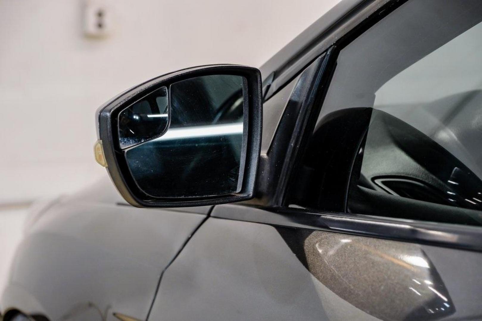 2015 Magnetic /Black Ford Focus ST (1FADP3L93FL) with an EcoBoost 2.0L I4 GTDi DOHC Turbocharged VCT engine, Manual transmission, located at 15300 Midway Rd., Addison, TX, 75001, (972) 702-0011, 32.958321, -96.838074 - Photo#45