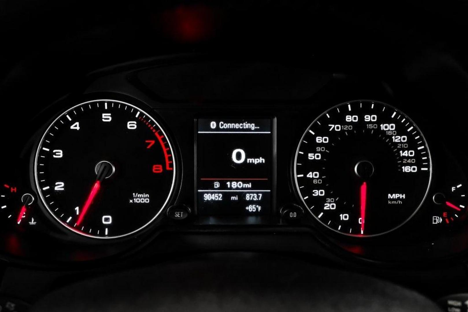 2017 Daytona Gray Pearl /Black Audi Q5 2.0T Premium Plus (WA1L2AFP8HA) with an 2.0L 4-Cylinder TFSI engine, Automatic transmission, located at 15300 Midway Rd., Addison, TX, 75001, (972) 702-0011, 32.958321, -96.838074 - 2018 Audi Q7 2.0T Premium Plus Quattro<br><br>Now Available at Midway Auto Group, Addison, Texas<br><br>Sophisticated, powerful, and exceptionally refined the 2018 Audi Q7 Premium Plus Quattro delivers true luxury SUV performance with three-row versatility and advanced German engineering. With a pre - Photo#25