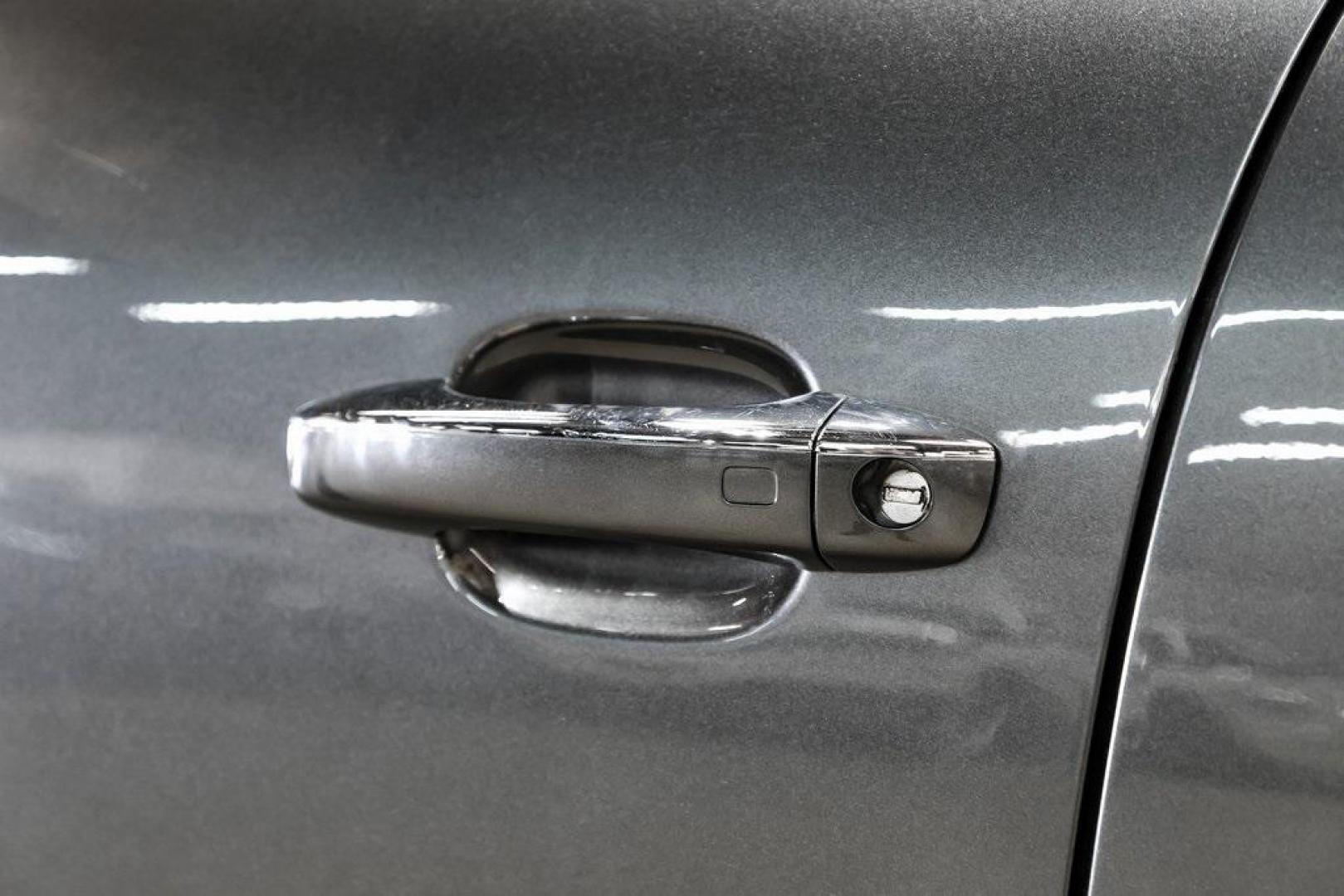 2017 Daytona Gray Pearl /Black Audi Q5 2.0T Premium Plus (WA1L2AFP8HA) with an 2.0L 4-Cylinder TFSI engine, Automatic transmission, located at 15300 Midway Rd., Addison, TX, 75001, (972) 702-0011, 32.958321, -96.838074 - 2018 Audi Q7 2.0T Premium Plus Quattro<br><br>Now Available at Midway Auto Group, Addison, Texas<br><br>Sophisticated, powerful, and exceptionally refined the 2018 Audi Q7 Premium Plus Quattro delivers true luxury SUV performance with three-row versatility and advanced German engineering. With a pre - Photo#52