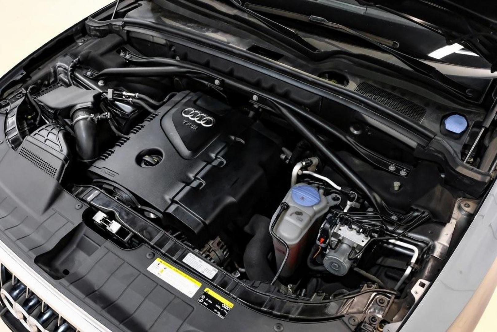 2017 Daytona Gray Pearl /Black Audi Q5 2.0T Premium Plus (WA1L2AFP8HA) with an 2.0L 4-Cylinder TFSI engine, Automatic transmission, located at 15300 Midway Rd., Addison, TX, 75001, (972) 702-0011, 32.958321, -96.838074 - 2018 Audi Q7 2.0T Premium Plus Quattro<br><br>Now Available at Midway Auto Group, Addison, Texas<br><br>Sophisticated, powerful, and exceptionally refined the 2018 Audi Q7 Premium Plus Quattro delivers true luxury SUV performance with three-row versatility and advanced German engineering. With a pre - Photo#61