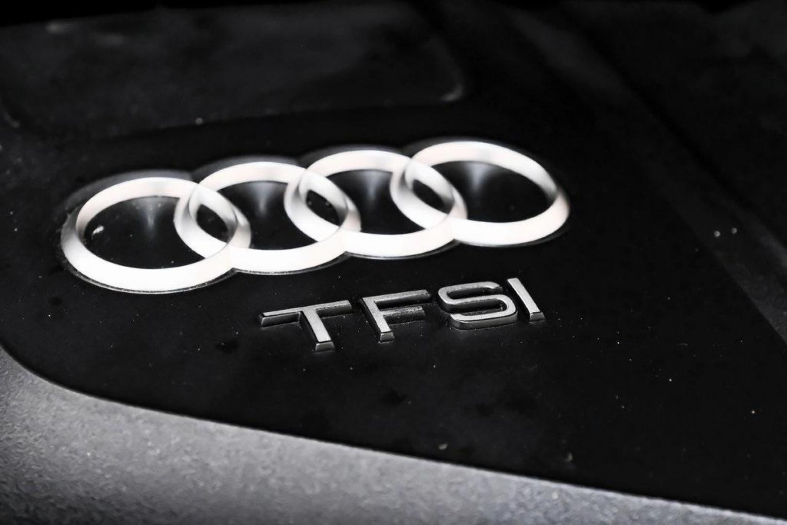 2017 Daytona Gray Pearl /Black Audi Q5 2.0T Premium Plus (WA1L2AFP8HA) with an 2.0L 4-Cylinder TFSI engine, Automatic transmission, located at 15300 Midway Rd., Addison, TX, 75001, (972) 702-0011, 32.958321, -96.838074 - 2018 Audi Q7 2.0T Premium Plus Quattro<br><br>Now Available at Midway Auto Group, Addison, Texas<br><br>Sophisticated, powerful, and exceptionally refined the 2018 Audi Q7 Premium Plus Quattro delivers true luxury SUV performance with three-row versatility and advanced German engineering. With a pre - Photo#64