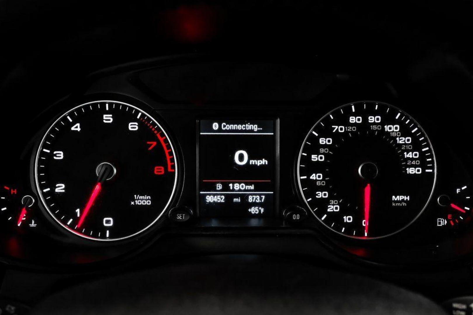 2017 Daytona Gray Pearl /Black Audi Q5 2.0T Premium Plus (WA1L2AFP8HA) with an 2.0L 4-Cylinder TFSI engine, Automatic transmission, located at 15300 Midway Rd., Addison, TX, 75001, (972) 702-0011, 32.958321, -96.838074 - 2018 Audi Q7 2.0T Premium Plus Quattro<br><br>Now Available at Midway Auto Group, Addison, Texas<br><br>Sophisticated, powerful, and exceptionally refined the 2018 Audi Q7 Premium Plus Quattro delivers true luxury SUV performance with three-row versatility and advanced German engineering. With a pre - Photo#25