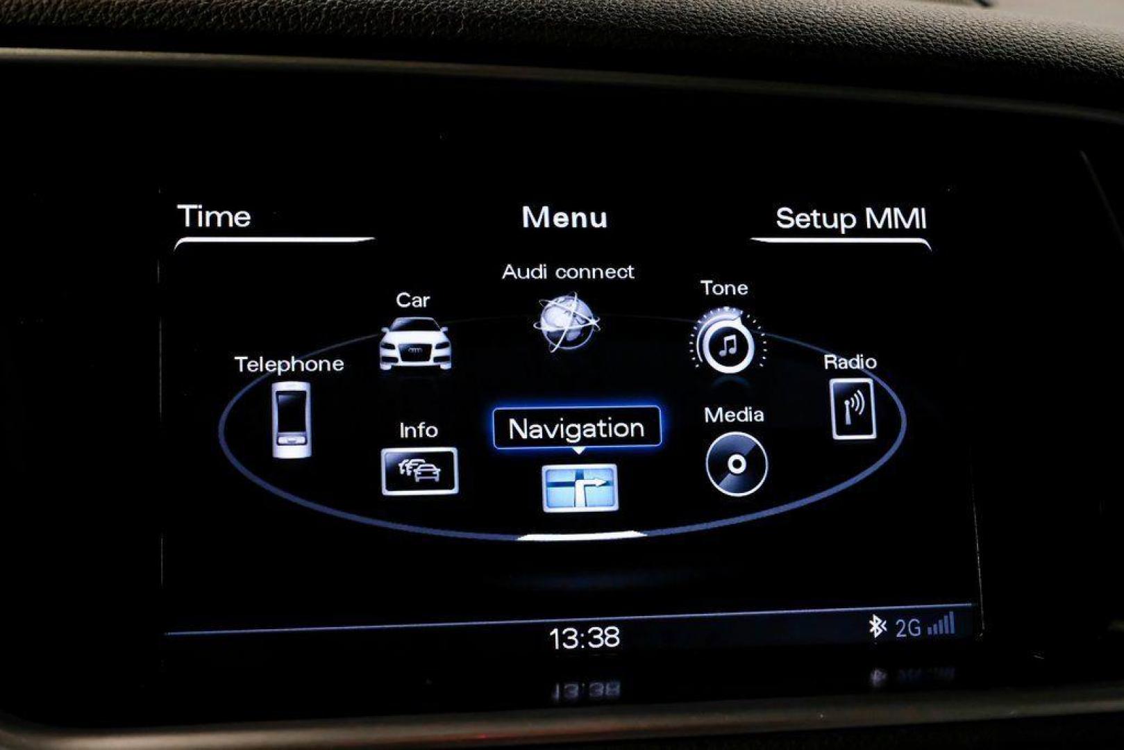 2017 Daytona Gray Pearl /Black Audi Q5 2.0T Premium Plus (WA1L2AFP8HA) with an 2.0L 4-Cylinder TFSI engine, Automatic transmission, located at 15300 Midway Rd., Addison, TX, 75001, (972) 702-0011, 32.958321, -96.838074 - 2018 Audi Q7 2.0T Premium Plus Quattro<br><br>Now Available at Midway Auto Group, Addison, Texas<br><br>Sophisticated, powerful, and exceptionally refined the 2018 Audi Q7 Premium Plus Quattro delivers true luxury SUV performance with three-row versatility and advanced German engineering. With a pre - Photo#36