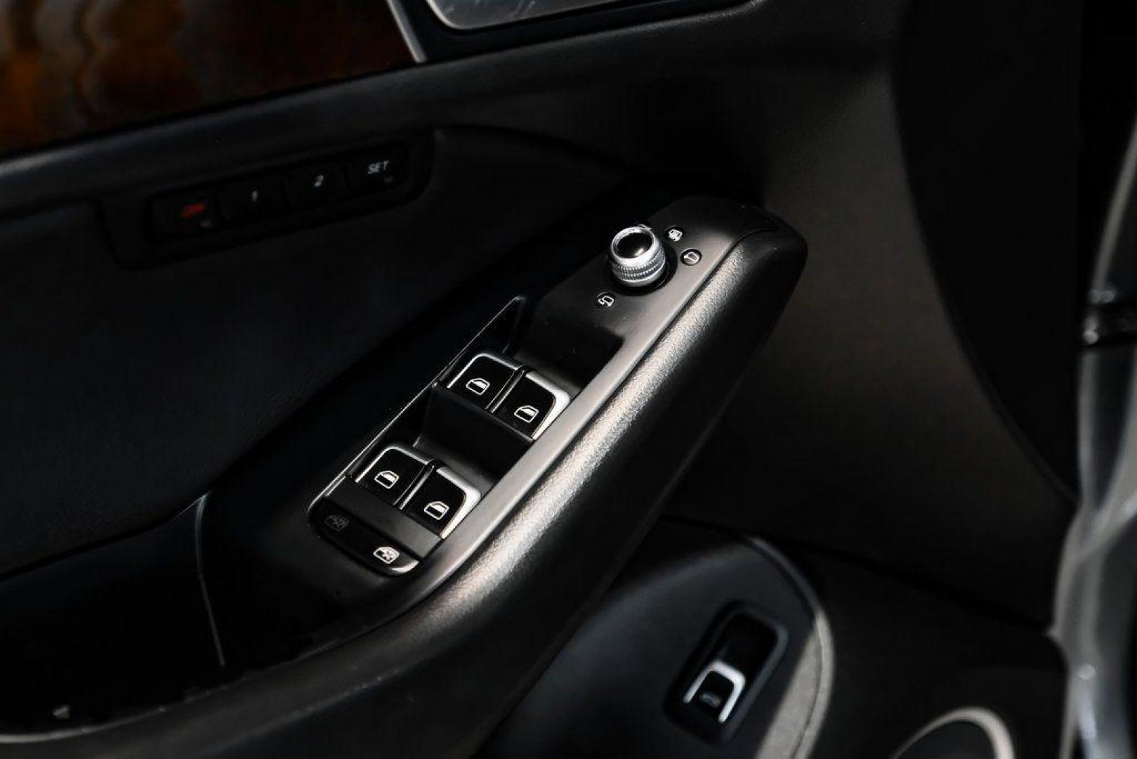 2017 Daytona Gray Pearl /Black Audi Q5 2.0T Premium Plus (WA1L2AFP8HA) with an 2.0L 4-Cylinder TFSI engine, Automatic transmission, located at 15300 Midway Rd., Addison, TX, 75001, (972) 702-0011, 32.958321, -96.838074 - 2018 Audi Q7 2.0T Premium Plus Quattro<br><br>Now Available at Midway Auto Group, Addison, Texas<br><br>Sophisticated, powerful, and exceptionally refined the 2018 Audi Q7 Premium Plus Quattro delivers true luxury SUV performance with three-row versatility and advanced German engineering. With a pre - Photo#54