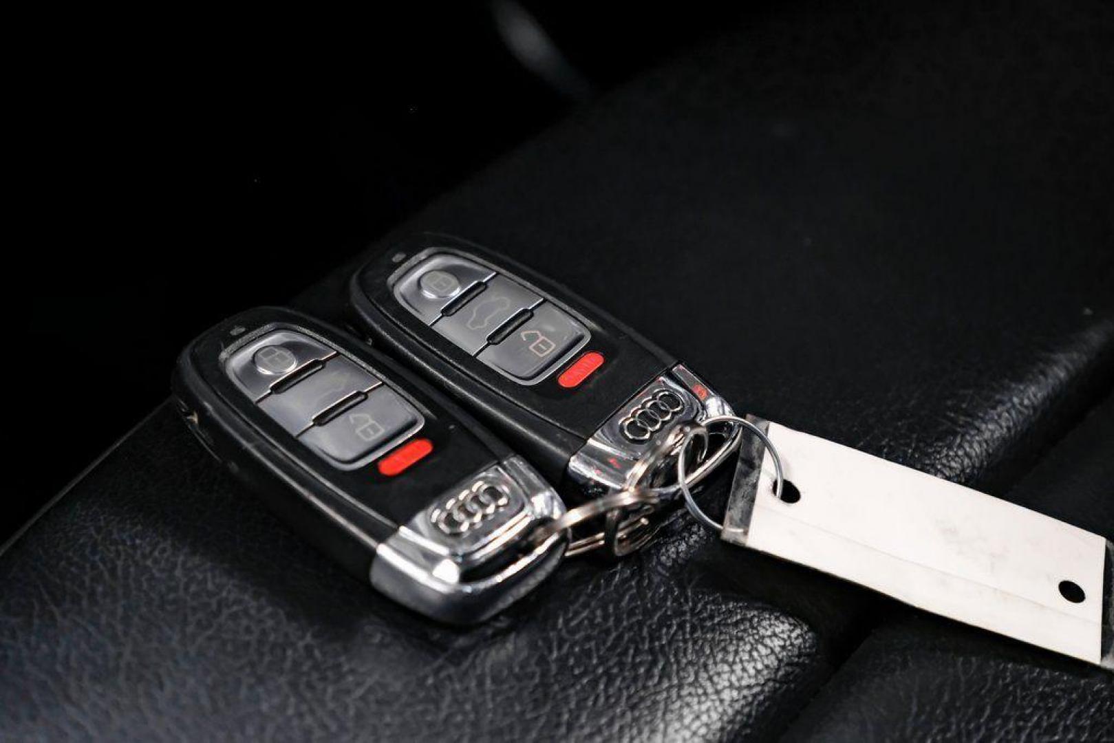 2017 Daytona Gray Pearl /Black Audi Q5 2.0T Premium Plus (WA1L2AFP8HA) with an 2.0L 4-Cylinder TFSI engine, Automatic transmission, located at 15300 Midway Rd., Addison, TX, 75001, (972) 702-0011, 32.958321, -96.838074 - 2018 Audi Q7 2.0T Premium Plus Quattro<br><br>Now Available at Midway Auto Group, Addison, Texas<br><br>Sophisticated, powerful, and exceptionally refined the 2018 Audi Q7 Premium Plus Quattro delivers true luxury SUV performance with three-row versatility and advanced German engineering. With a pre - Photo#73