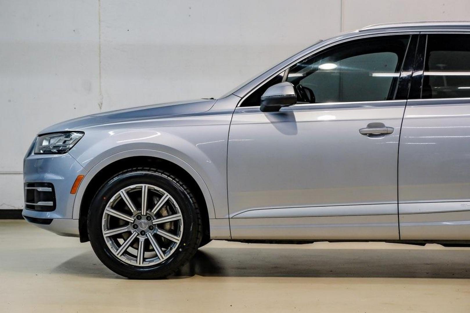 2018 Florett Silver Metallic /Black Audi Q7 2.0T Premium Plus (WA1LHAF70JD) with an 2.0L I4 TFSI DOHC engine, Automatic transmission, located at 15300 Midway Rd., Addison, TX, 75001, (972) 702-0011, 32.958321, -96.838074 - 2018 Audi Q7 3.0T Prestige Quattro<br><br>Now Available at Midway Auto Group, Addison, Texas<br><br>Luxurious, powerful, and technologically advanced the 2018 Audi Q7 Prestige Quattro represents the pinnacle of Audis three-row SUV lineup. With its supercharged V6 engine, exceptional ride quality, pr - Photo#14