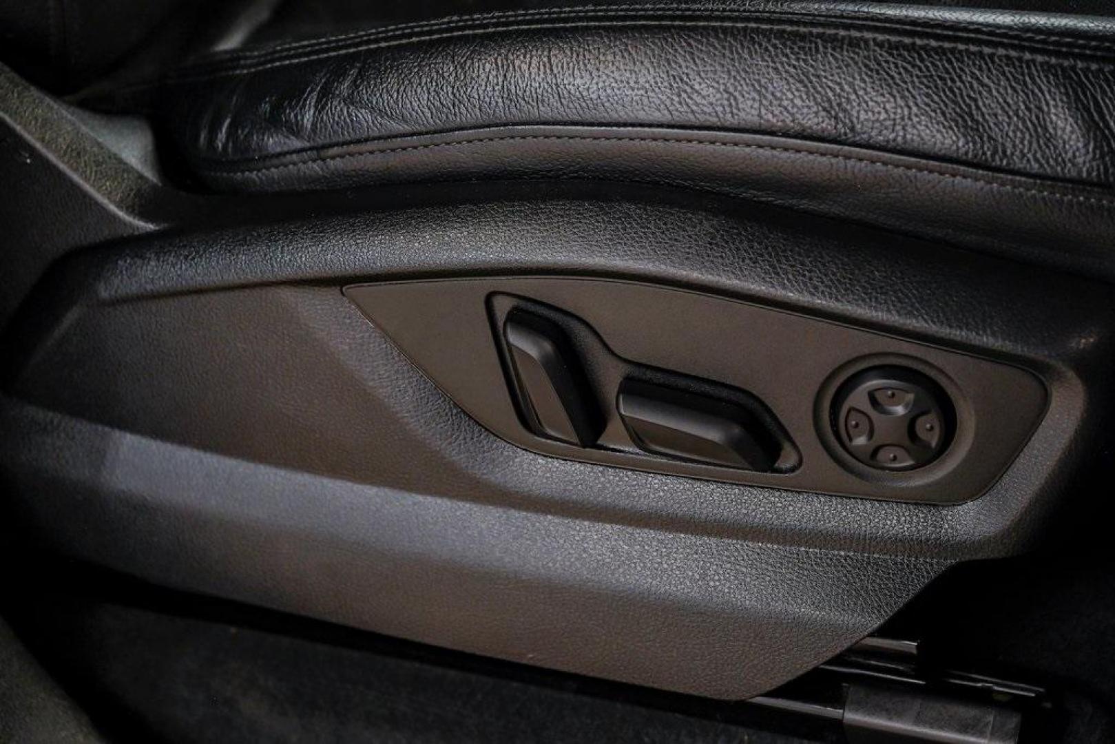 2018 Florett Silver Metallic /Black Audi Q7 2.0T Premium Plus (WA1LHAF70JD) with an 2.0L I4 TFSI DOHC engine, Automatic transmission, located at 15300 Midway Rd., Addison, TX, 75001, (972) 702-0011, 32.958321, -96.838074 - 2018 Audi Q7 3.0T Prestige Quattro<br><br>Now Available at Midway Auto Group, Addison, Texas<br><br>Luxurious, powerful, and technologically advanced the 2018 Audi Q7 Prestige Quattro represents the pinnacle of Audis three-row SUV lineup. With its supercharged V6 engine, exceptional ride quality, pr - Photo#42