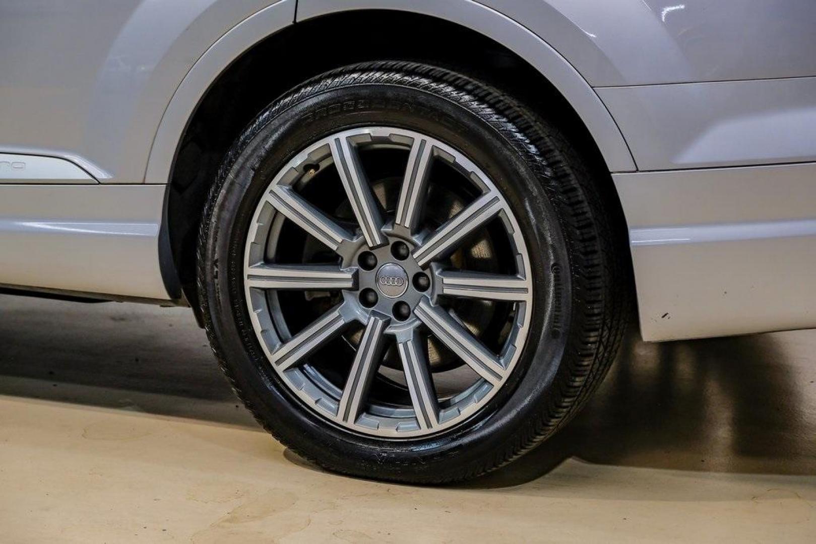 2018 Florett Silver Metallic /Black Audi Q7 2.0T Premium Plus (WA1LHAF70JD) with an 2.0L I4 TFSI DOHC engine, Automatic transmission, located at 15300 Midway Rd., Addison, TX, 75001, (972) 702-0011, 32.958321, -96.838074 - 2018 Audi Q7 3.0T Prestige Quattro<br><br>Now Available at Midway Auto Group, Addison, Texas<br><br>Luxurious, powerful, and technologically advanced the 2018 Audi Q7 Prestige Quattro represents the pinnacle of Audis three-row SUV lineup. With its supercharged V6 engine, exceptional ride quality, pr - Photo#71