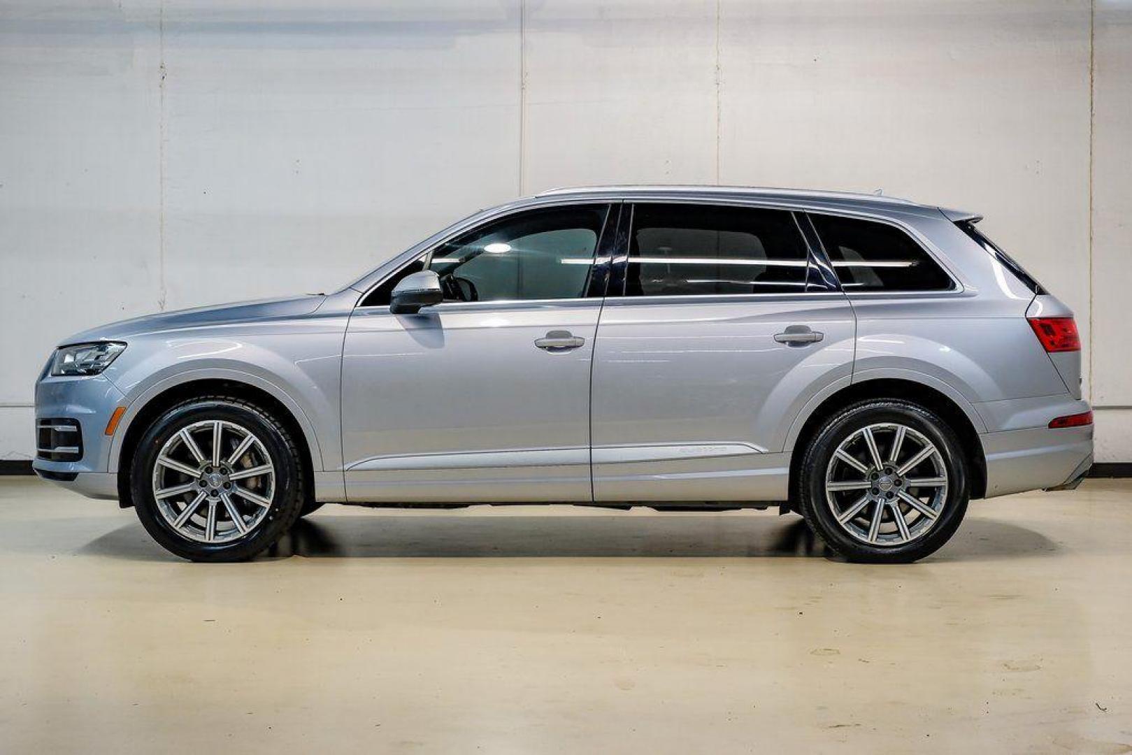 2018 Florett Silver Metallic /Black Audi Q7 2.0T Premium Plus (WA1LHAF70JD) with an 2.0L I4 TFSI DOHC engine, Automatic transmission, located at 15300 Midway Rd., Addison, TX, 75001, (972) 702-0011, 32.958321, -96.838074 - 2018 Audi Q7 3.0T Prestige Quattro<br><br>Now Available at Midway Auto Group, Addison, Texas<br><br>Luxurious, powerful, and technologically advanced the 2018 Audi Q7 Prestige Quattro represents the pinnacle of Audis three-row SUV lineup. With its supercharged V6 engine, exceptional ride quality, pr - Photo#13