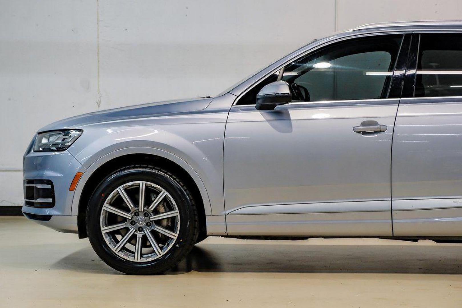 2018 Florett Silver Metallic /Black Audi Q7 2.0T Premium Plus (WA1LHAF70JD) with an 2.0L I4 TFSI DOHC engine, Automatic transmission, located at 15300 Midway Rd., Addison, TX, 75001, (972) 702-0011, 32.958321, -96.838074 - 2018 Audi Q7 3.0T Prestige Quattro<br><br>Now Available at Midway Auto Group, Addison, Texas<br><br>Luxurious, powerful, and technologically advanced the 2018 Audi Q7 Prestige Quattro represents the pinnacle of Audis three-row SUV lineup. With its supercharged V6 engine, exceptional ride quality, pr - Photo#14