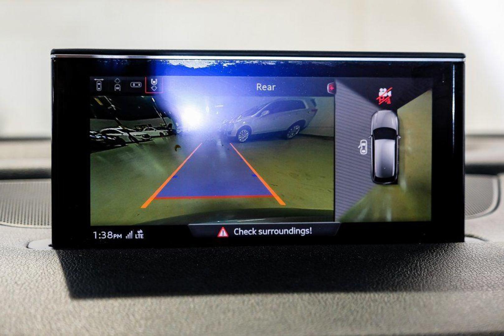 2018 Florett Silver Metallic /Black Audi Q7 2.0T Premium Plus (WA1LHAF70JD) with an 2.0L I4 TFSI DOHC engine, Automatic transmission, located at 15300 Midway Rd., Addison, TX, 75001, (972) 702-0011, 32.958321, -96.838074 - 2018 Audi Q7 3.0T Prestige Quattro<br><br>Now Available at Midway Auto Group, Addison, Texas<br><br>Luxurious, powerful, and technologically advanced the 2018 Audi Q7 Prestige Quattro represents the pinnacle of Audis three-row SUV lineup. With its supercharged V6 engine, exceptional ride quality, pr - Photo#26