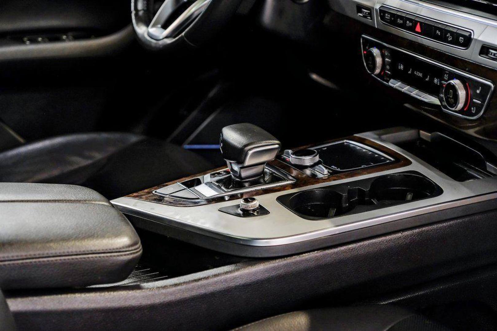 2018 Florett Silver Metallic /Black Audi Q7 2.0T Premium Plus (WA1LHAF70JD) with an 2.0L I4 TFSI DOHC engine, Automatic transmission, located at 15300 Midway Rd., Addison, TX, 75001, (972) 702-0011, 32.958321, -96.838074 - 2018 Audi Q7 3.0T Prestige Quattro<br><br>Now Available at Midway Auto Group, Addison, Texas<br><br>Luxurious, powerful, and technologically advanced the 2018 Audi Q7 Prestige Quattro represents the pinnacle of Audis three-row SUV lineup. With its supercharged V6 engine, exceptional ride quality, pr - Photo#27