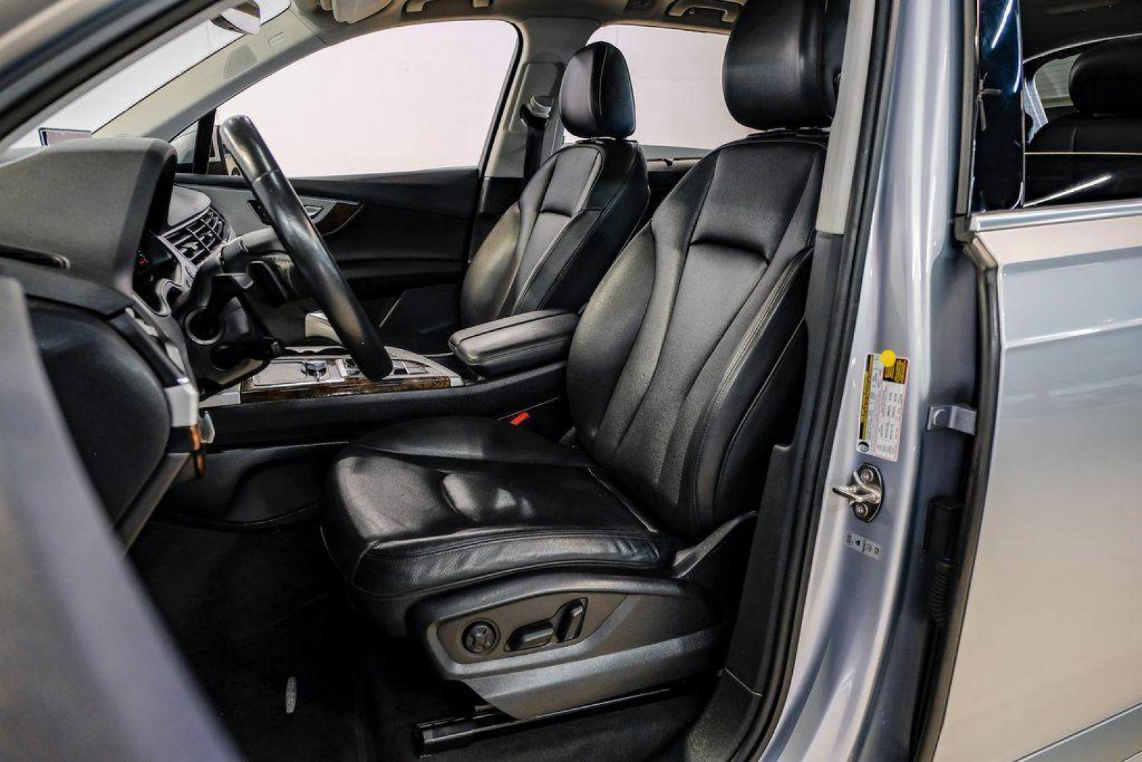 2018 Florett Silver Metallic /Black Audi Q7 2.0T Premium Plus (WA1LHAF70JD) with an 2.0L I4 TFSI DOHC engine, Automatic transmission, located at 15300 Midway Rd., Addison, TX, 75001, (972) 702-0011, 32.958321, -96.838074 - 2018 Audi Q7 3.0T Prestige Quattro<br><br>Now Available at Midway Auto Group, Addison, Texas<br><br>Luxurious, powerful, and technologically advanced the 2018 Audi Q7 Prestige Quattro represents the pinnacle of Audis three-row SUV lineup. With its supercharged V6 engine, exceptional ride quality, pr - Photo#38