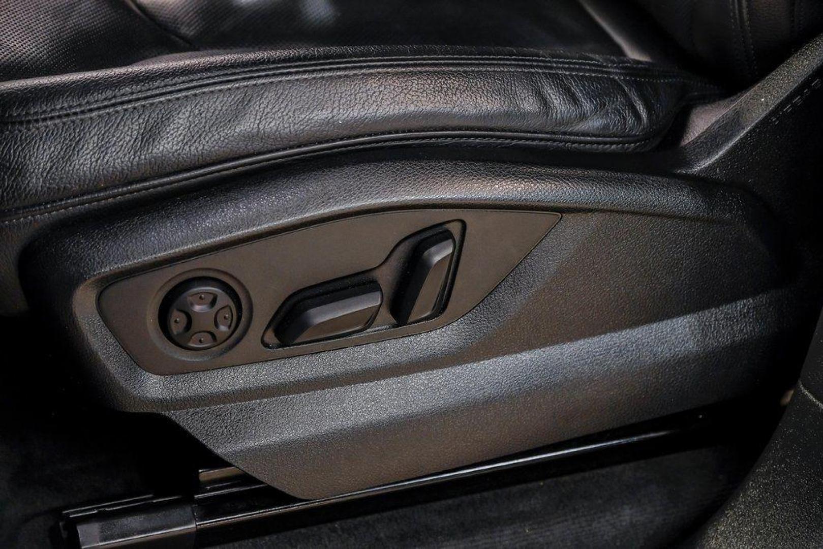 2018 Florett Silver Metallic /Black Audi Q7 2.0T Premium Plus (WA1LHAF70JD) with an 2.0L I4 TFSI DOHC engine, Automatic transmission, located at 15300 Midway Rd., Addison, TX, 75001, (972) 702-0011, 32.958321, -96.838074 - 2018 Audi Q7 3.0T Prestige Quattro<br><br>Now Available at Midway Auto Group, Addison, Texas<br><br>Luxurious, powerful, and technologically advanced the 2018 Audi Q7 Prestige Quattro represents the pinnacle of Audis three-row SUV lineup. With its supercharged V6 engine, exceptional ride quality, pr - Photo#39