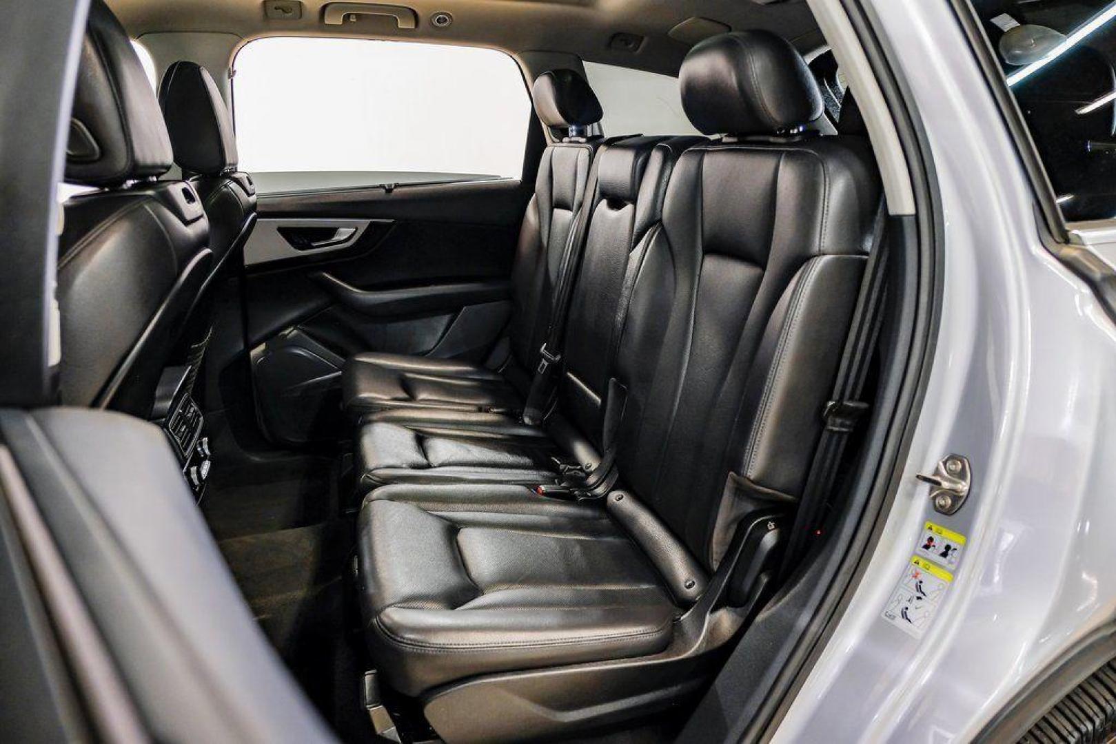 2018 Florett Silver Metallic /Black Audi Q7 2.0T Premium Plus (WA1LHAF70JD) with an 2.0L I4 TFSI DOHC engine, Automatic transmission, located at 15300 Midway Rd., Addison, TX, 75001, (972) 702-0011, 32.958321, -96.838074 - 2018 Audi Q7 3.0T Prestige Quattro<br><br>Now Available at Midway Auto Group, Addison, Texas<br><br>Luxurious, powerful, and technologically advanced the 2018 Audi Q7 Prestige Quattro represents the pinnacle of Audis three-row SUV lineup. With its supercharged V6 engine, exceptional ride quality, pr - Photo#47