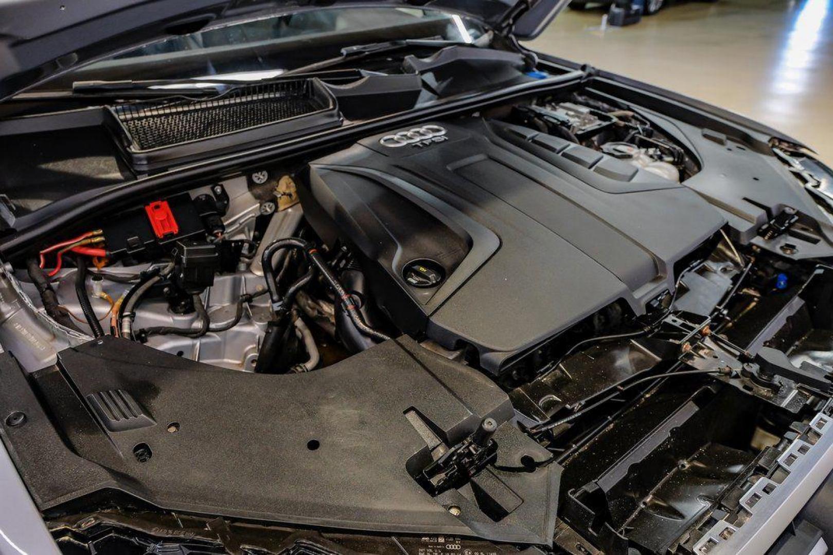 2018 Florett Silver Metallic /Black Audi Q7 2.0T Premium Plus (WA1LHAF70JD) with an 2.0L I4 TFSI DOHC engine, Automatic transmission, located at 15300 Midway Rd., Addison, TX, 75001, (972) 702-0011, 32.958321, -96.838074 - 2018 Audi Q7 3.0T Prestige Quattro<br><br>Now Available at Midway Auto Group, Addison, Texas<br><br>Luxurious, powerful, and technologically advanced the 2018 Audi Q7 Prestige Quattro represents the pinnacle of Audis three-row SUV lineup. With its supercharged V6 engine, exceptional ride quality, pr - Photo#67