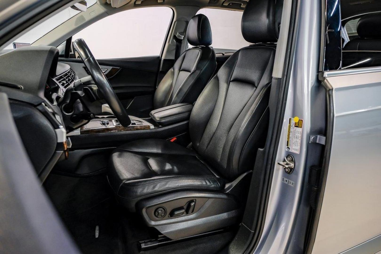 2018 Florett Silver Metallic /Black Audi Q7 2.0T Premium Plus (WA1LHAF70JD) with an 2.0L I4 TFSI DOHC engine, Automatic transmission, located at 15300 Midway Rd., Addison, TX, 75001, (972) 702-0011, 32.958321, -96.838074 - 2018 Audi Q7 3.0T Prestige Quattro<br><br>Now Available at Midway Auto Group, Addison, Texas<br><br>Luxurious, powerful, and technologically advanced the 2018 Audi Q7 Prestige Quattro represents the pinnacle of Audis three-row SUV lineup. With its supercharged V6 engine, exceptional ride quality, pr- Photo#38