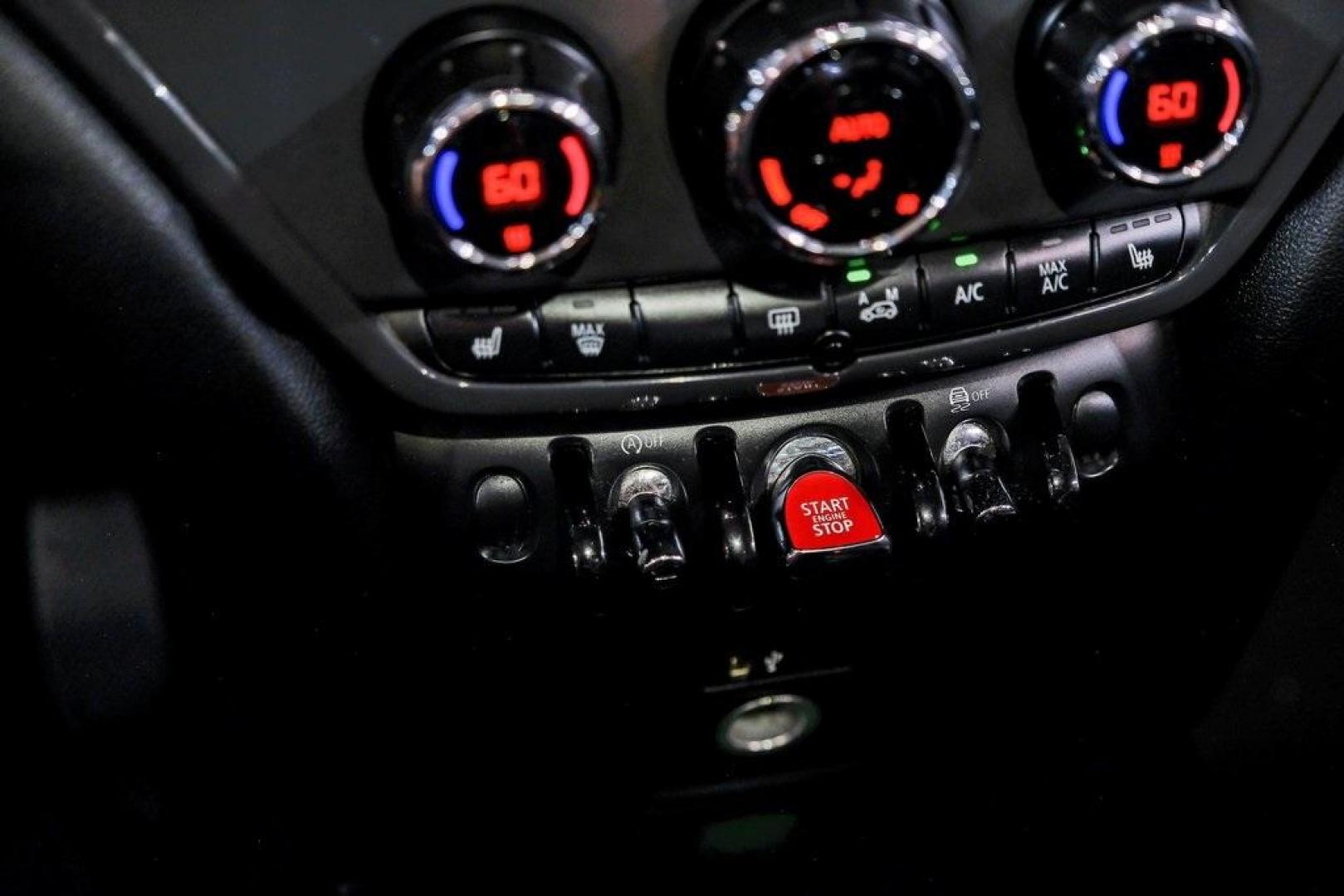 2020 Gray Metallic /Carbon Black MINI Cooper Countryman (WMZYW3C06L3) with an 1.5L I-3 engine, Automatic transmission, located at 15300 Midway Rd., Addison, TX, 75001, (972) 702-0011, 32.958321, -96.838074 - Photo#31