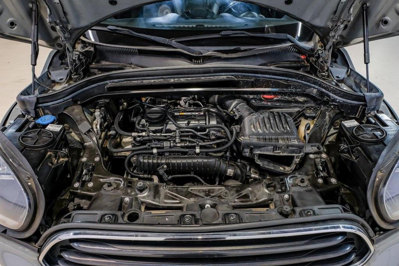 2020 Gray Metallic /Carbon Black MINI Cooper Countryman (WMZYW3C06L3) with an 1.5L I-3 engine, Automatic transmission, located at 15300 Midway Rd., Addison, TX, 75001, (972) 702-0011, 32.958321, -96.838074 - Photo#55