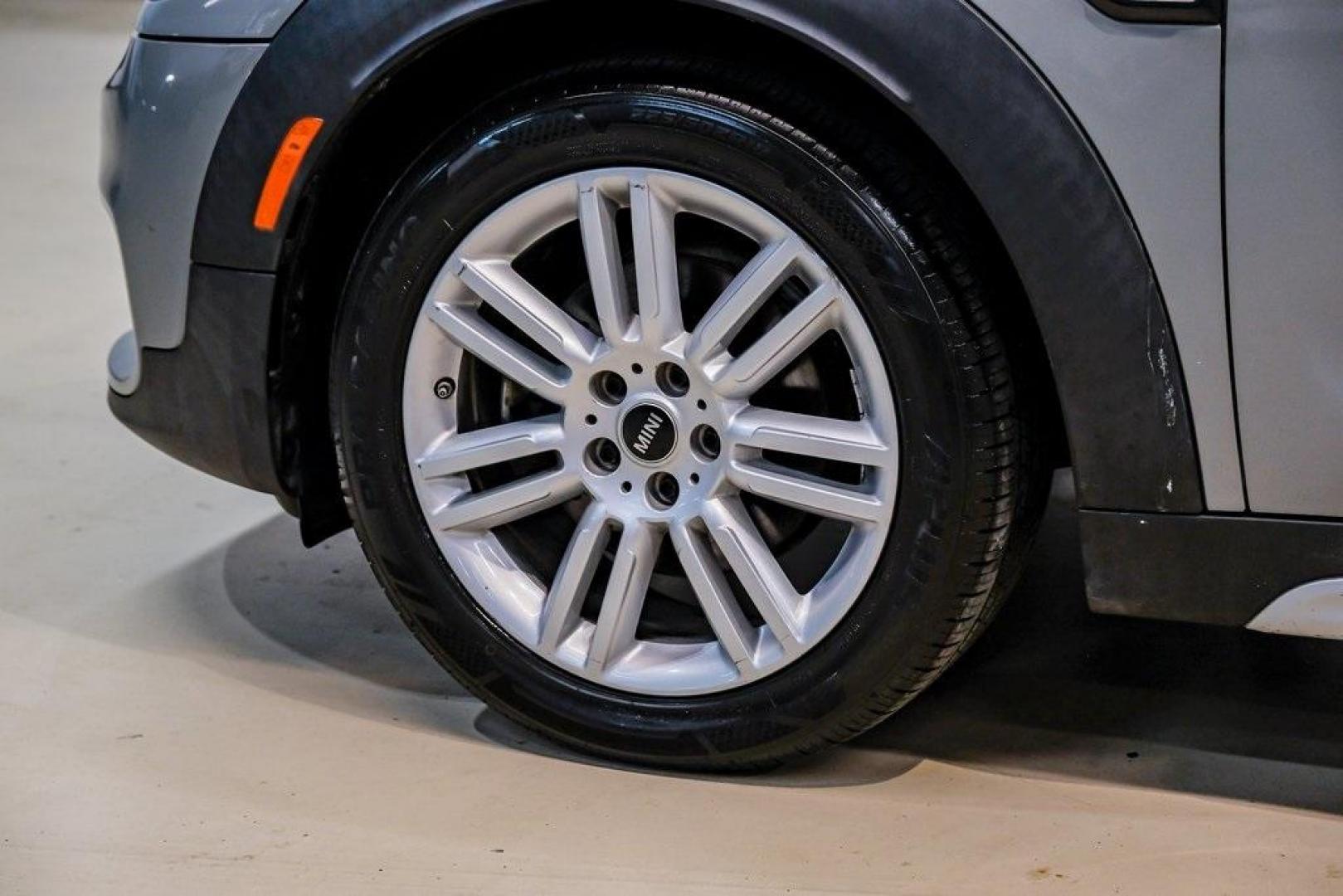 2020 Gray Metallic /Carbon Black MINI Cooper Countryman (WMZYW3C06L3) with an 1.5L I-3 engine, Automatic transmission, located at 15300 Midway Rd., Addison, TX, 75001, (972) 702-0011, 32.958321, -96.838074 - Photo#62