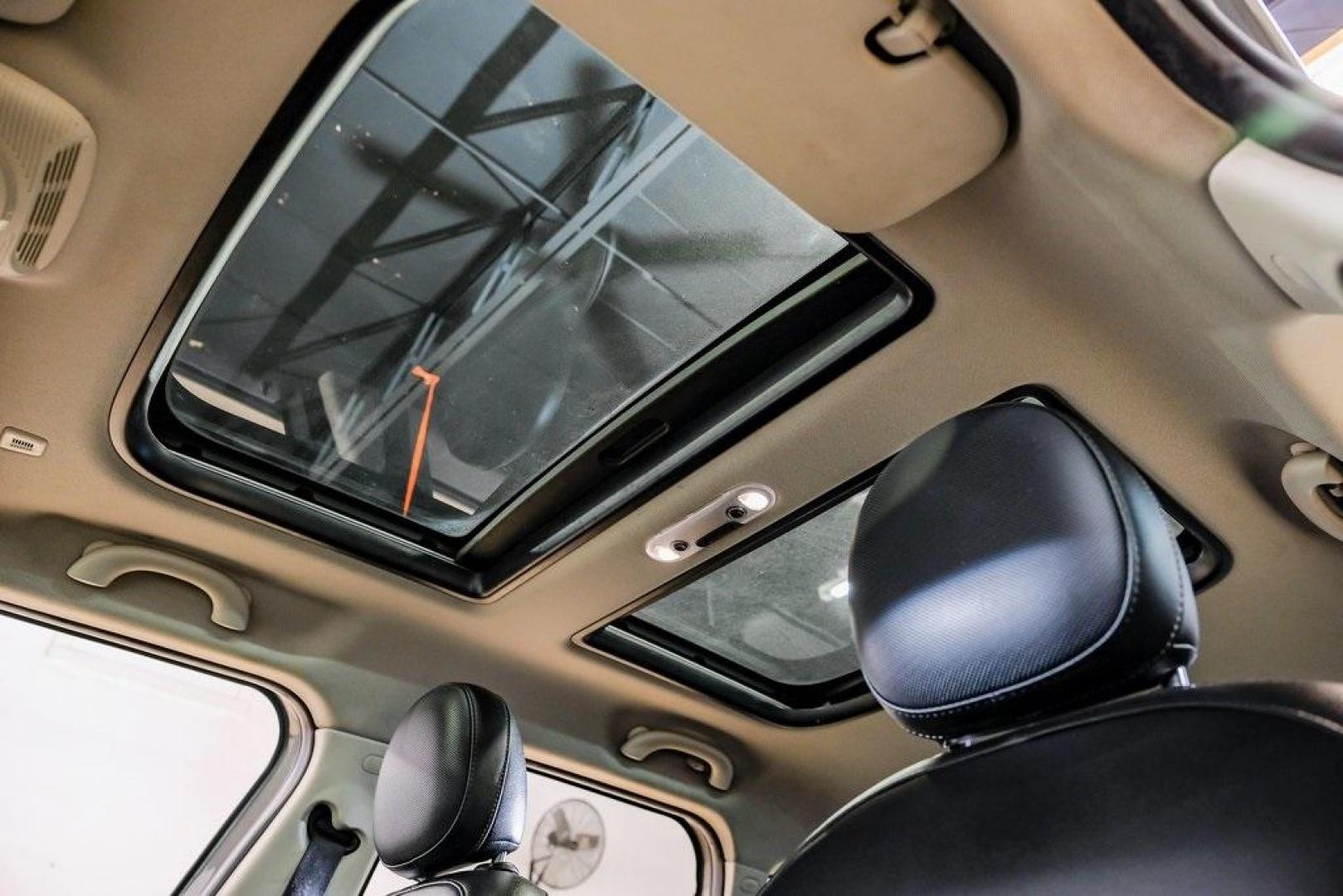 2020 Gray Metallic /Carbon Black MINI Cooper Countryman Signature (WMZYW3C06L3) with an 1.5L I-3 engine, Automatic transmission, located at 15300 Midway Rd., Addison, TX, 75001, (972) 702-0011, 32.958321, -96.838074 - Photo#4