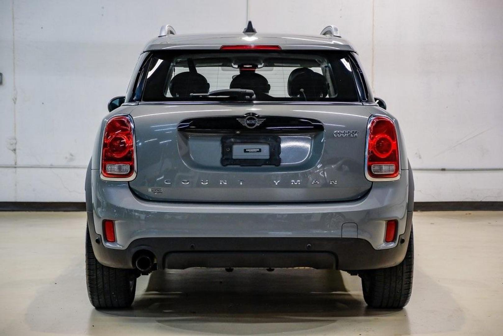 2020 Gray Metallic /Carbon Black MINI Cooper Countryman Signature (WMZYW3C06L3) with an 1.5L I-3 engine, Automatic transmission, located at 15300 Midway Rd., Addison, TX, 75001, (972) 702-0011, 32.958321, -96.838074 - Photo#13