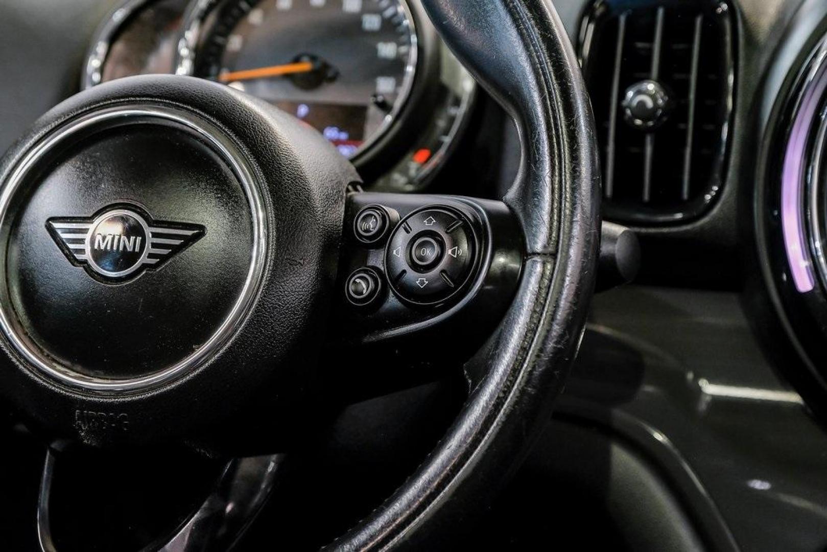 2020 Gray Metallic /Carbon Black MINI Cooper Countryman Signature (WMZYW3C06L3) with an 1.5L I-3 engine, Automatic transmission, located at 15300 Midway Rd., Addison, TX, 75001, (972) 702-0011, 32.958321, -96.838074 - Photo#23