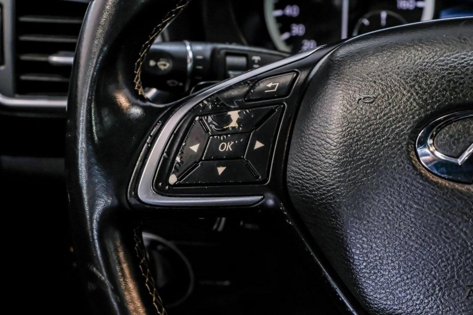 2019 Ink Blue /Graphite INFINITI QX30 Sport (SJKCH5CP8KA) with an 2.0L I4 DOHC Turbocharged engine, Automatic transmission, located at 15300 Midway Rd., Addison, TX, 75001, (972) 702-0011, 32.958321, -96.838074 - Photo#23