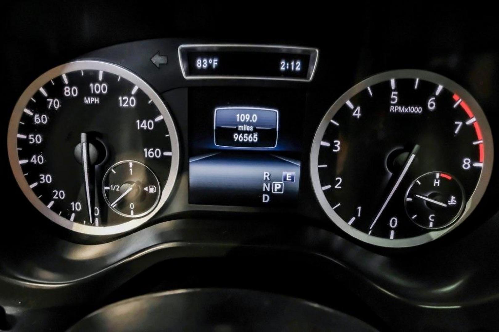 2019 Ink Blue /Graphite INFINITI QX30 Sport (SJKCH5CP8KA) with an 2.0L I4 DOHC Turbocharged engine, Automatic transmission, located at 15300 Midway Rd., Addison, TX, 75001, (972) 702-0011, 32.958321, -96.838074 - Photo#25