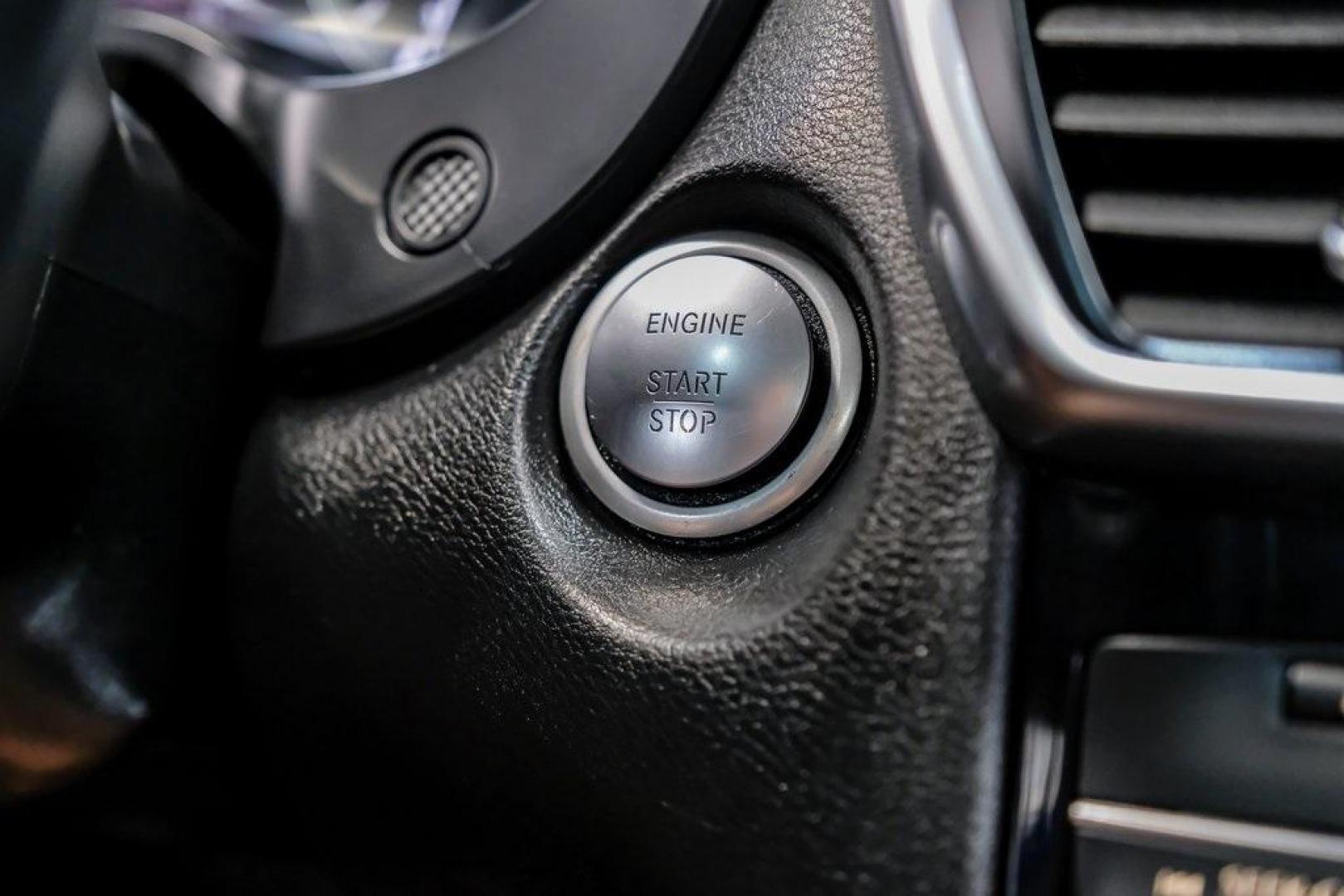 2019 Ink Blue /Graphite INFINITI QX30 Sport (SJKCH5CP8KA) with an 2.0L I4 DOHC Turbocharged engine, Automatic transmission, located at 15300 Midway Rd., Addison, TX, 75001, (972) 702-0011, 32.958321, -96.838074 - Photo#27