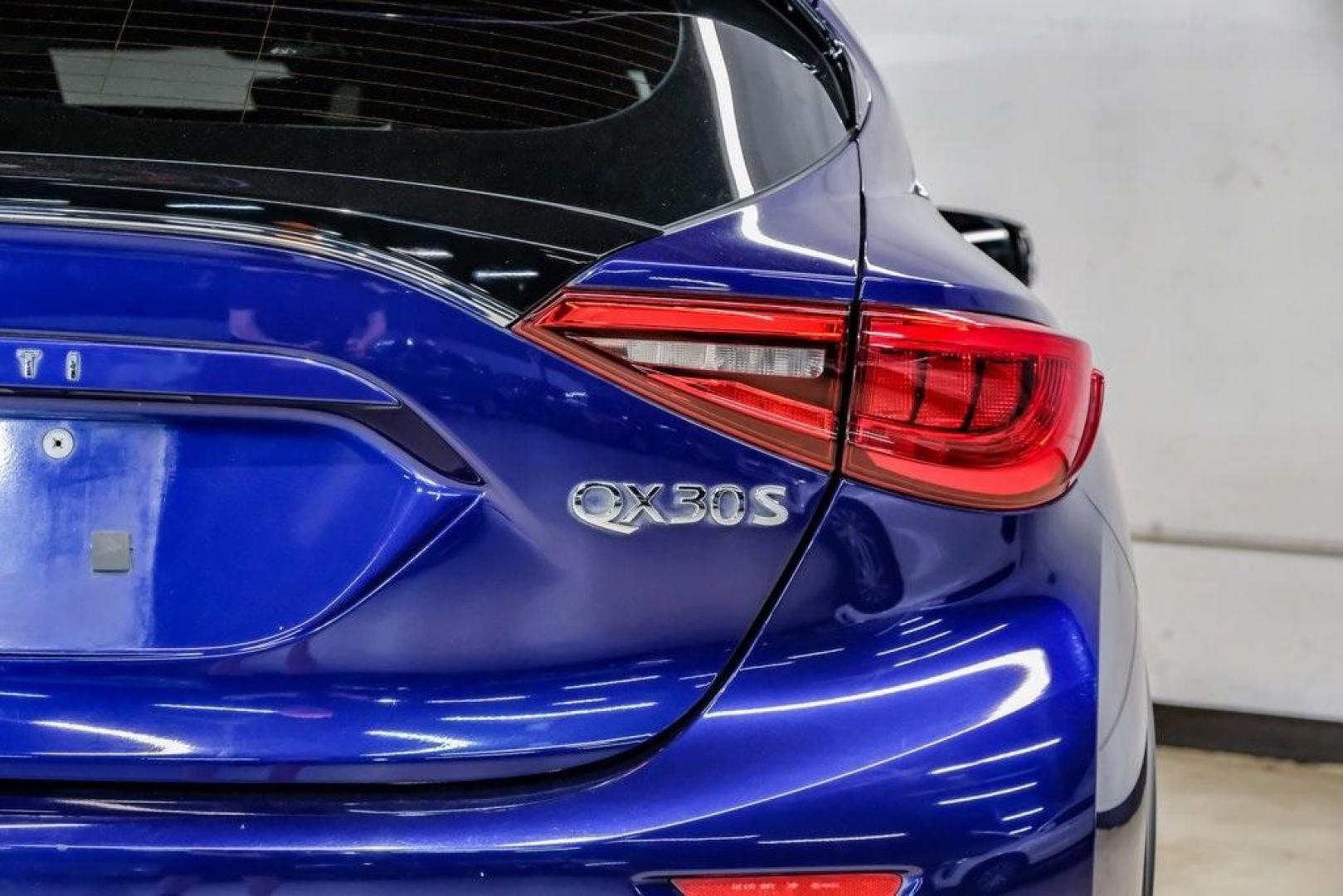 2019 Ink Blue /Graphite INFINITI QX30 Sport (SJKCH5CP8KA) with an 2.0L I4 DOHC Turbocharged engine, Automatic transmission, located at 15300 Midway Rd., Addison, TX, 75001, (972) 702-0011, 32.958321, -96.838074 - Photo#55