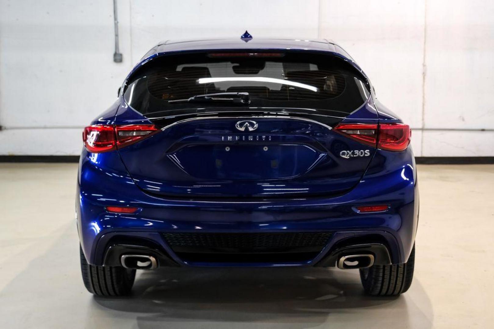 2019 Ink Blue /Graphite INFINITI QX30 Sport (SJKCH5CP8KA) with an 2.0L I4 DOHC Turbocharged engine, Automatic transmission, located at 15300 Midway Rd., Addison, TX, 75001, (972) 702-0011, 32.958321, -96.838074 - 2019 INFINITI QX30 Sport<br><br>Now Available at Midway Auto Group, Addison, Texas<br><br>Aggressive, athletic, and premium the 2019 INFINITI QX30 Sport stands out with its lower stance, sport-tuned suspension, upgraded interior, and bold styling enhancements. As the performance-oriented model in th - Photo#9