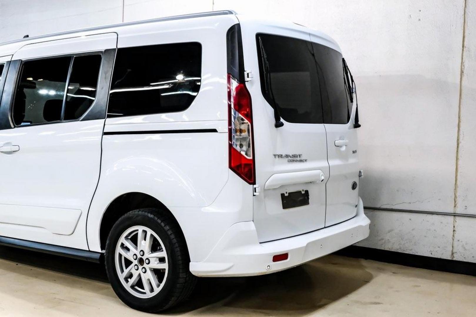2020 Frozen White /Palazzo Grey Ford Transit Connect XLT (NM0GS9F26L1) with an I4 engine, Automatic transmission, located at 15300 Midway Rd., Addison, TX, 75001, (972) 702-0011, 32.958321, -96.838074 - Photo#13