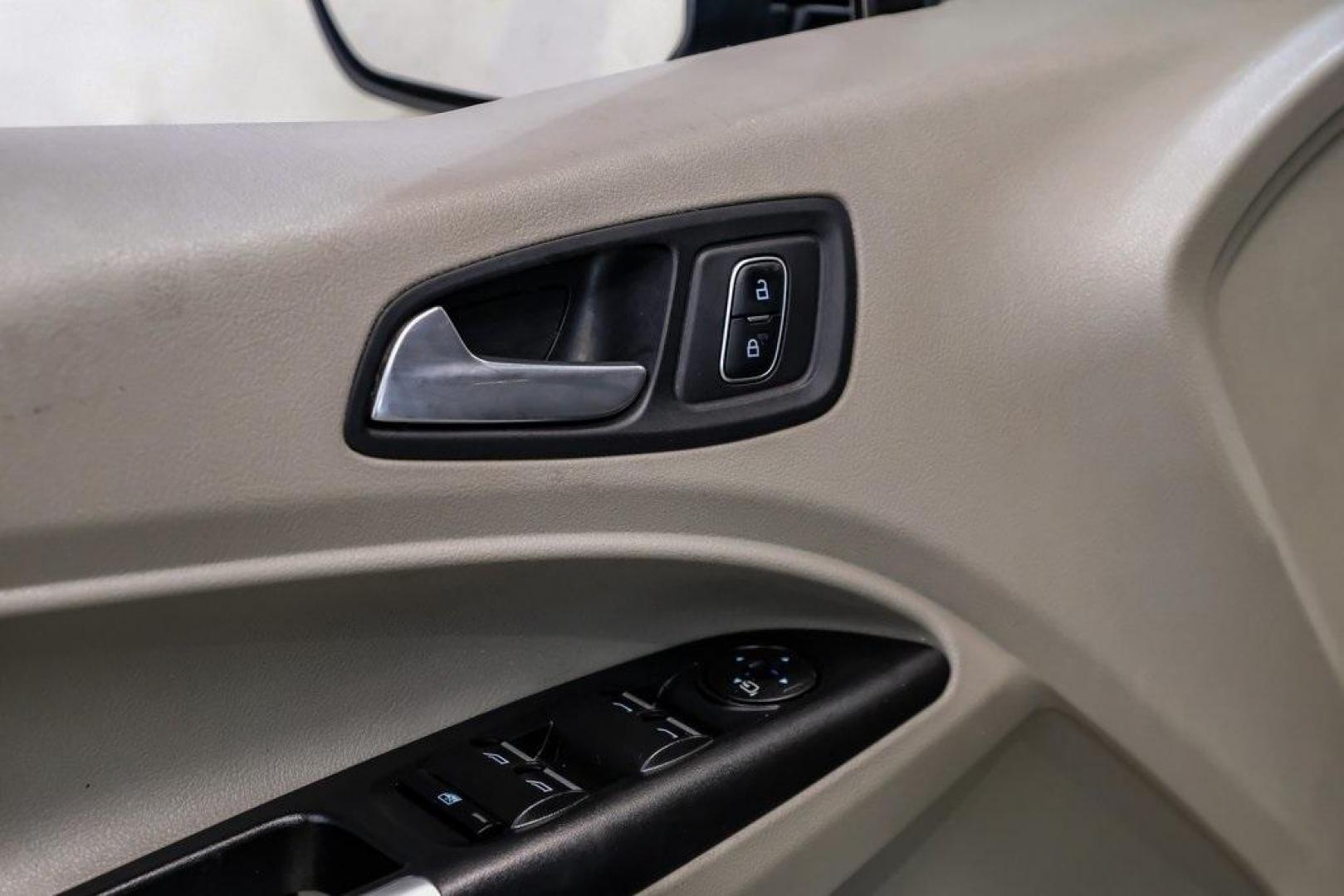 2020 Frozen White /Palazzo Grey Ford Transit Connect XLT (NM0GS9F26L1) with an I4 engine, Automatic transmission, located at 15300 Midway Rd., Addison, TX, 75001, (972) 702-0011, 32.958321, -96.838074 - Photo#55