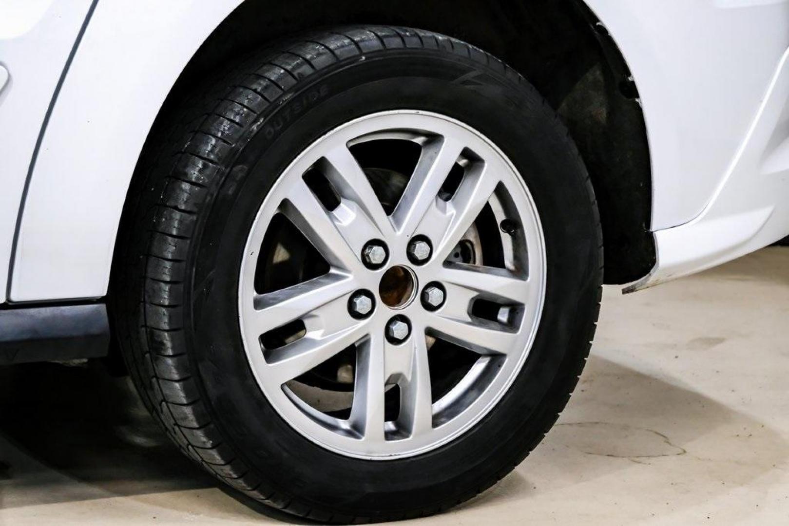 2020 Frozen White /Palazzo Grey Ford Transit Connect XLT (NM0GS9F26L1) with an I4 engine, Automatic transmission, located at 15300 Midway Rd., Addison, TX, 75001, (972) 702-0011, 32.958321, -96.838074 - Photo#70