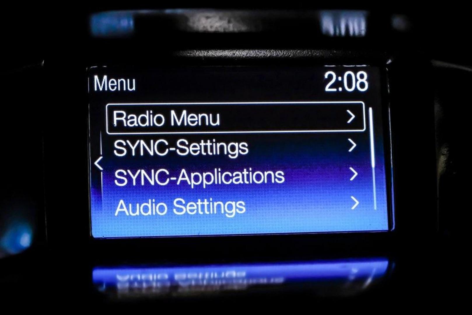 2018 Oxford White /Black Ford Focus SE (1FADP3K23JL) with an 2.0L I4 DGI Ti-VCT engine, Automatic transmission, located at 15300 Midway Rd., Addison, TX, 75001, (972) 702-0011, 32.958321, -96.838074 - 2018 Ford Focus SE<br><br>Now Available at Midway Auto Group, Addison, Texas<br><br>Efficient, comfortable, and great for everyday driving the 2018 Ford Focus SE delivers excellent fuel economy, modern technology, and a smooth, enjoyable ride. Whether you're commuting across DFW, shopping for a firs - Photo#19