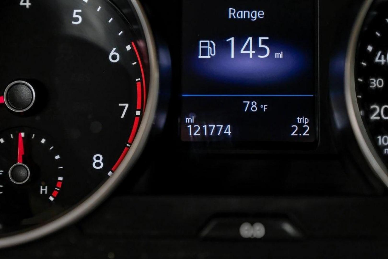 2019 Platinum Gray Metallic /Titan Black Volkswagen Tiguan 2.0T SE (3VV3B7AX8KM) with an 2.0L TSI DOHC engine, Automatic transmission, located at 15300 Midway Rd., Addison, TX, 75001, (972) 702-0011, 32.958321, -96.838074 - Photo#26