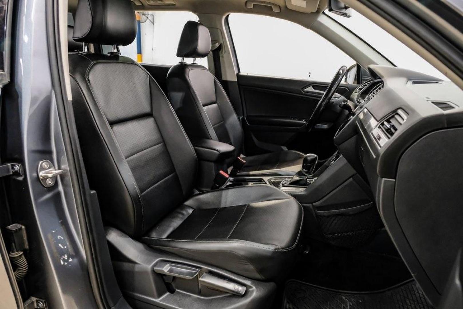 2019 Platinum Gray Metallic /Titan Black Volkswagen Tiguan 2.0T SE (3VV3B7AX8KM) with an 2.0L TSI DOHC engine, Automatic transmission, located at 15300 Midway Rd., Addison, TX, 75001, (972) 702-0011, 32.958321, -96.838074 - Photo#41