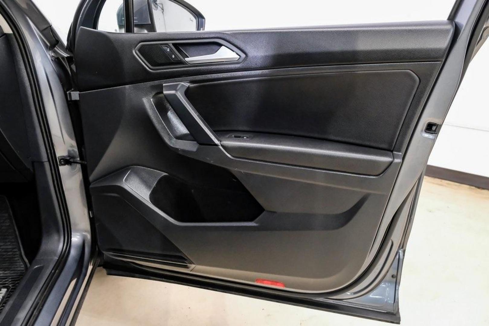 2019 Platinum Gray Metallic /Titan Black Volkswagen Tiguan 2.0T SE (3VV3B7AX8KM) with an 2.0L TSI DOHC engine, Automatic transmission, located at 15300 Midway Rd., Addison, TX, 75001, (972) 702-0011, 32.958321, -96.838074 - Photo#51