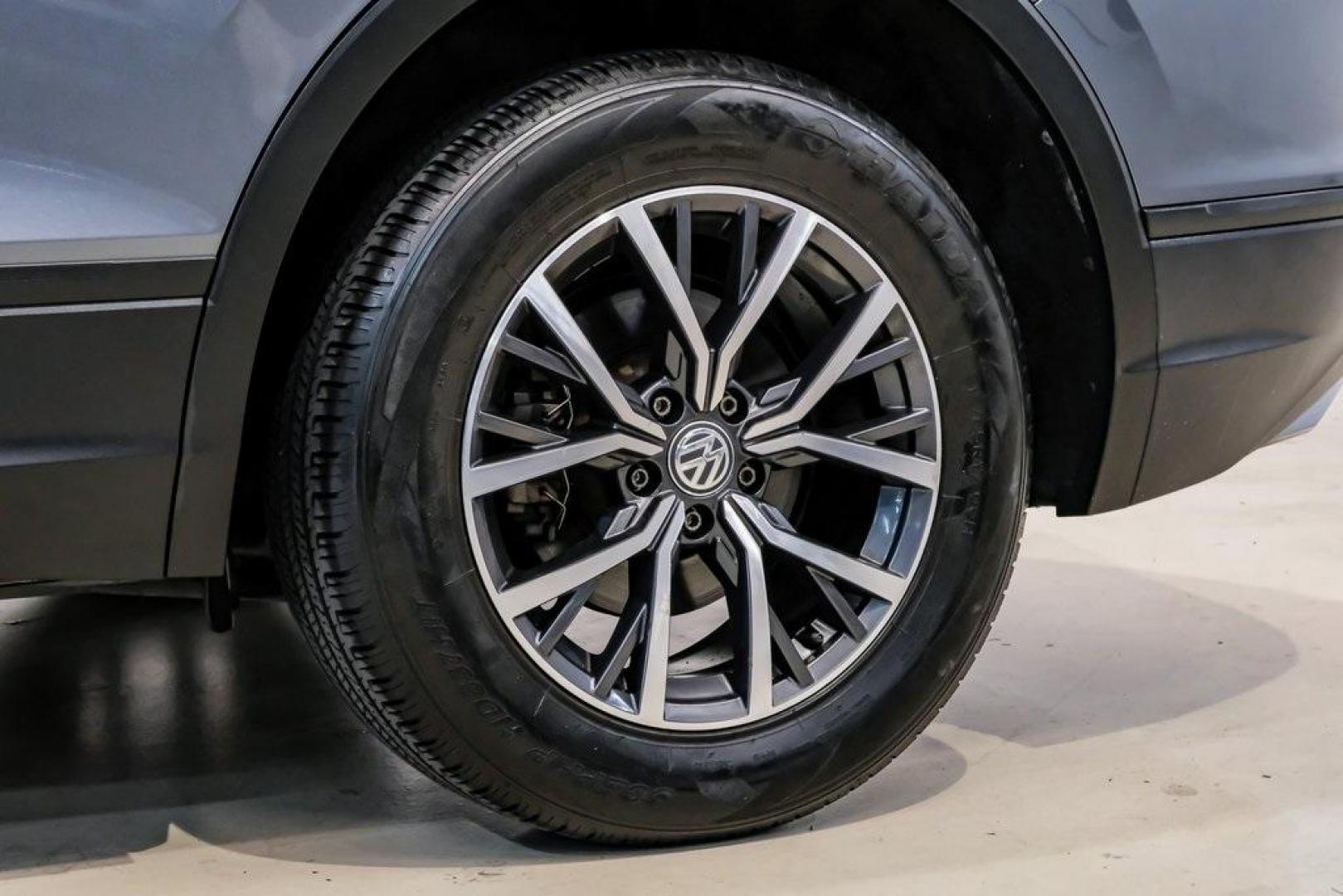 2019 Platinum Gray Metallic /Titan Black Volkswagen Tiguan 2.0T SE (3VV3B7AX8KM) with an 2.0L TSI DOHC engine, Automatic transmission, located at 15300 Midway Rd., Addison, TX, 75001, (972) 702-0011, 32.958321, -96.838074 - Photo#66