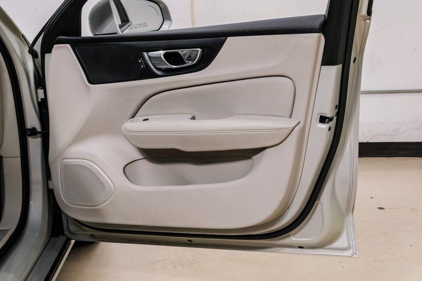 2019 Birch /Blond Volvo S60 T5 Momentum (7JR102FK9KG) with an I4 engine, Automatic transmission, located at 15300 Midway Rd., Addison, TX, 75001, (972) 702-0011, 32.958321, -96.838074 - 2019 Volvo S60 T5 Momentum<br><br>Now Available at Midway Auto Group, Addison, Texas<br><br>Elegant, safe, and undeniably Scandinavian the 2019 Volvo S60 T5 Momentum delivers a premium driving experience with sleek styling, advanced safety technology, and a smooth, turbocharged engine. As Volvos wel - Photo#45