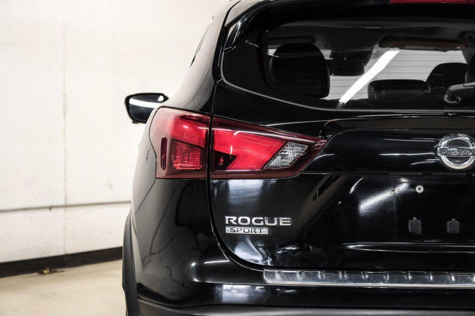 2019 Magnetic Black Pearl /Charcoal Nissan Rogue Sport SL (JN1BJ1CP4KW) with an 2.0L DOHC engine, CVT transmission, located at 15300 Midway Rd., Addison, TX, 75001, (972) 702-0011, 32.958321, -96.838074 - Photo#53