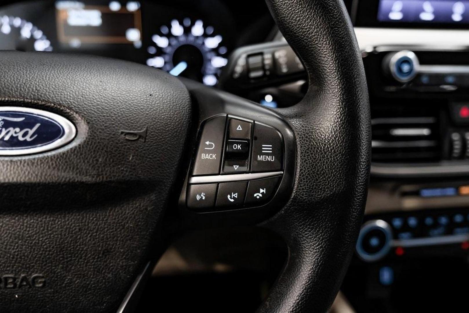 2020 Magnetic /Sandstone Ford Escape SE (1FMCU0G6XLU) with an 1.5L EcoBoost engine, Automatic transmission, located at 15300 Midway Rd., Addison, TX, 75001, (972) 702-0011, 32.958321, -96.838074 - Photo#24