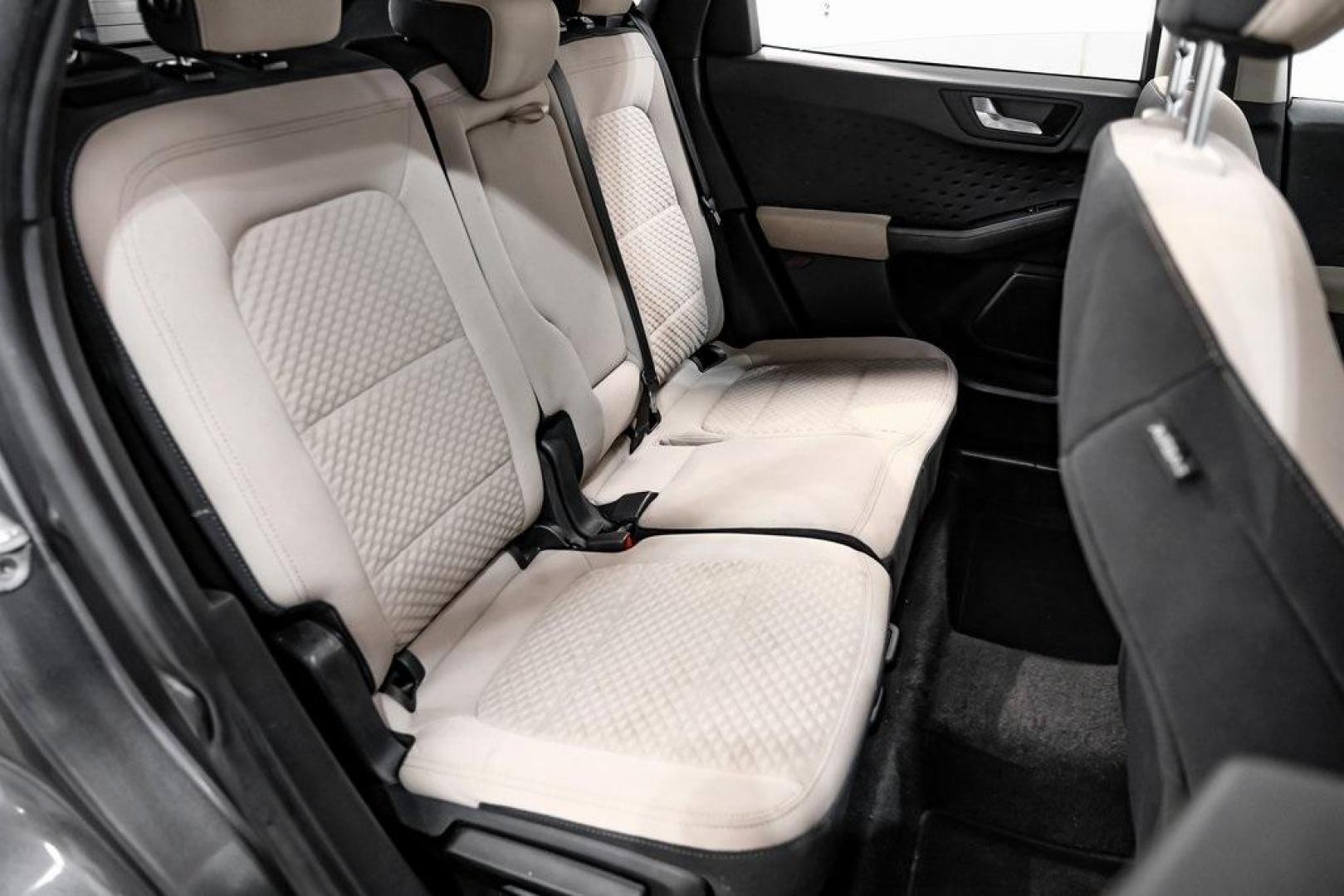 2020 Magnetic /Sandstone Ford Escape SE (1FMCU0G6XLU) with an 1.5L EcoBoost engine, Automatic transmission, located at 15300 Midway Rd., Addison, TX, 75001, (972) 702-0011, 32.958321, -96.838074 - Photo#42