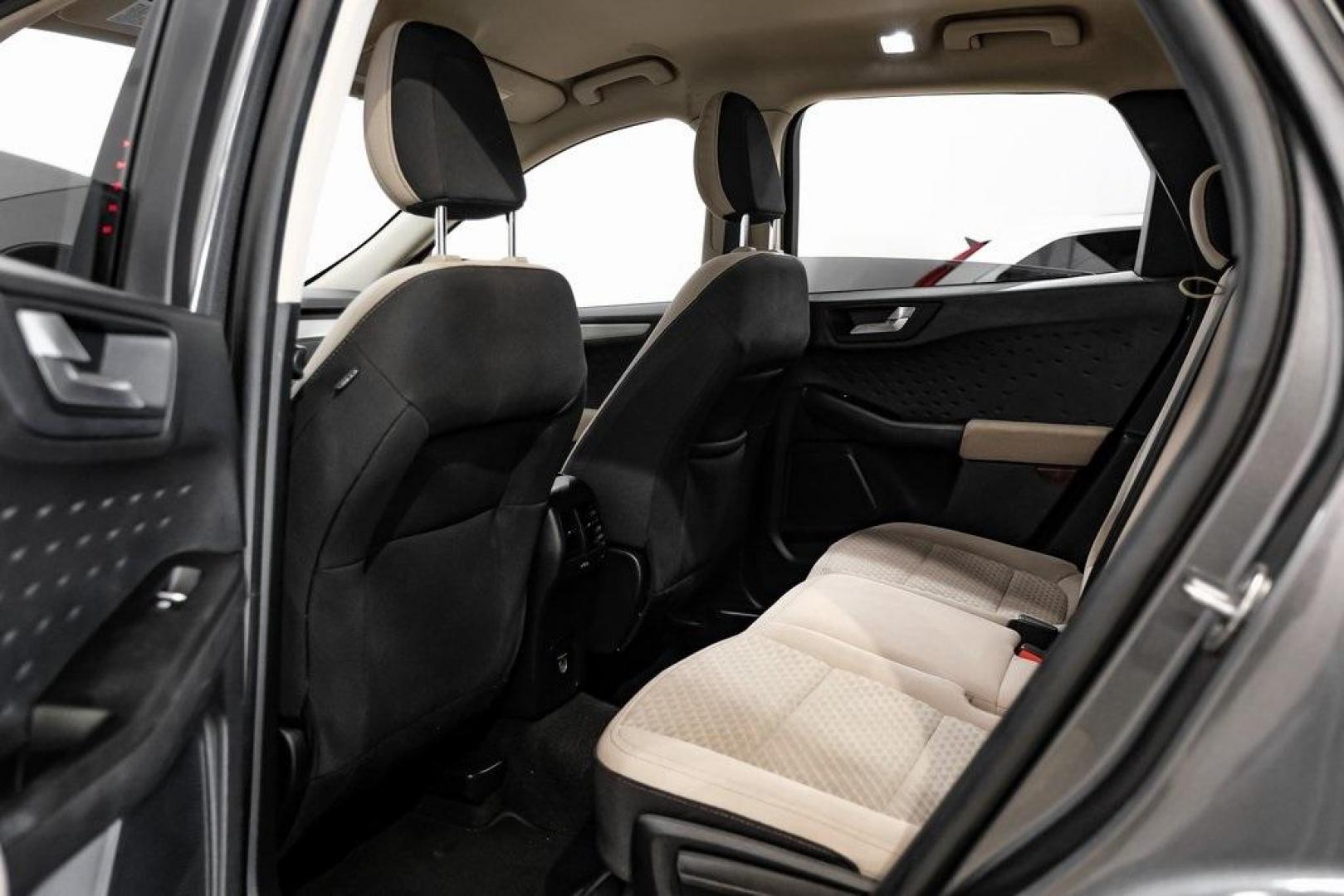 2020 Magnetic /Sandstone Ford Escape SE (1FMCU0G6XLU) with an 1.5L EcoBoost engine, Automatic transmission, located at 15300 Midway Rd., Addison, TX, 75001, (972) 702-0011, 32.958321, -96.838074 - Photo#44