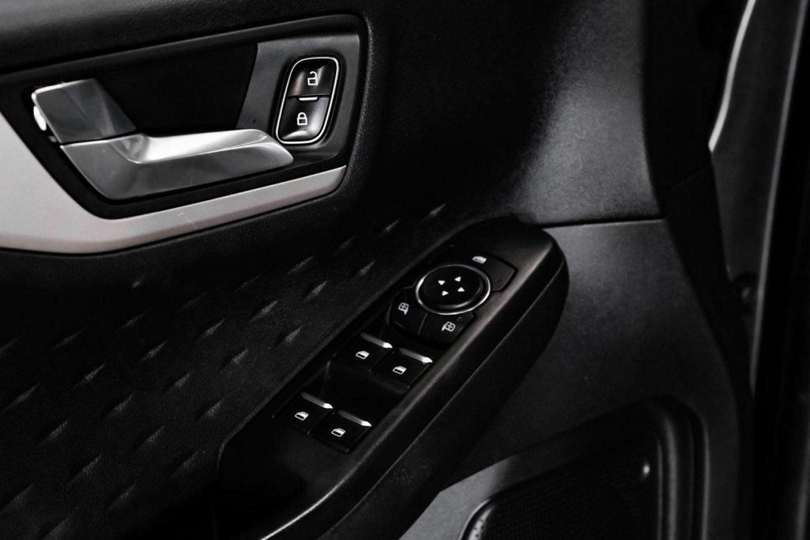 2020 Magnetic /Sandstone Ford Escape SE (1FMCU0G6XLU) with an 1.5L EcoBoost engine, Automatic transmission, located at 15300 Midway Rd., Addison, TX, 75001, (972) 702-0011, 32.958321, -96.838074 - Photo#50