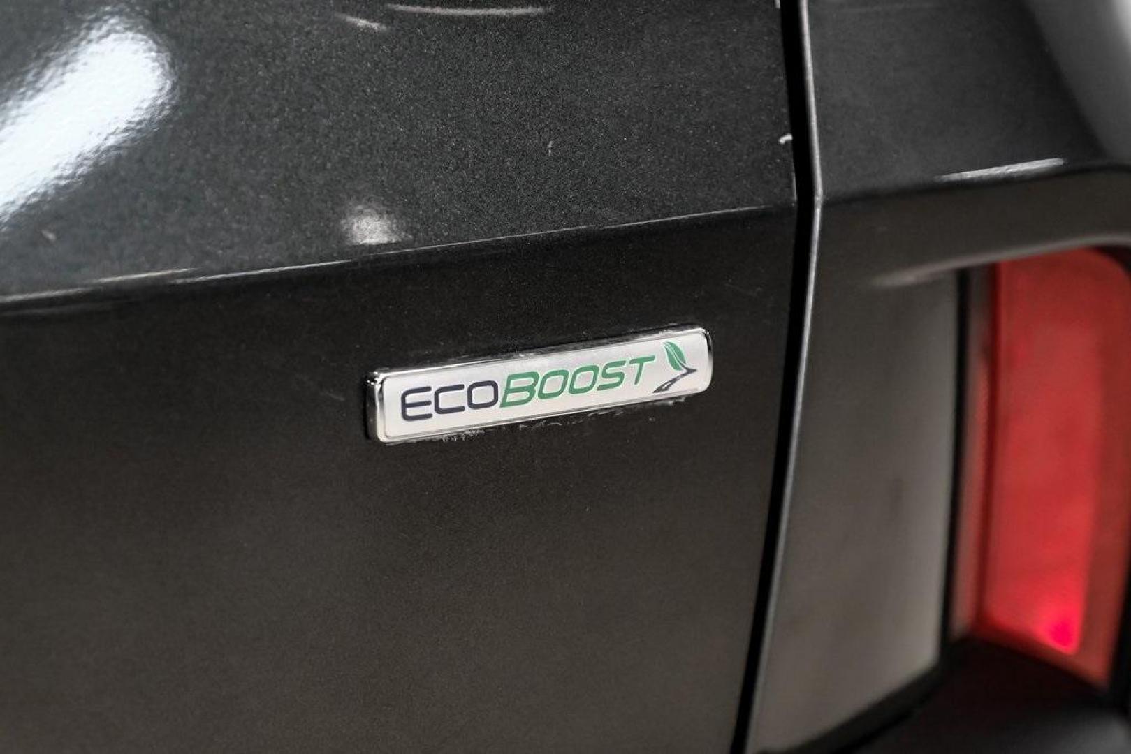 2020 Magnetic /Sandstone Ford Escape SE (1FMCU0G6XLU) with an 1.5L EcoBoost engine, Automatic transmission, located at 15300 Midway Rd., Addison, TX, 75001, (972) 702-0011, 32.958321, -96.838074 - Photo#57