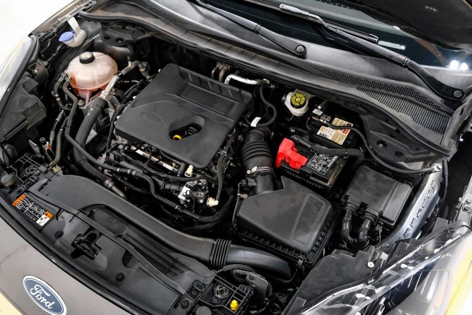 2020 Magnetic /Sandstone Ford Escape SE (1FMCU0G6XLU) with an 1.5L EcoBoost engine, Automatic transmission, located at 15300 Midway Rd., Addison, TX, 75001, (972) 702-0011, 32.958321, -96.838074 - Photo#58