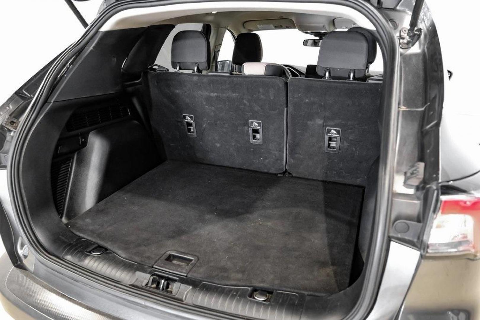 2020 Magnetic /Sandstone Ford Escape SE (1FMCU0G6XLU) with an 1.5L EcoBoost engine, Automatic transmission, located at 15300 Midway Rd., Addison, TX, 75001, (972) 702-0011, 32.958321, -96.838074 - Photo#61