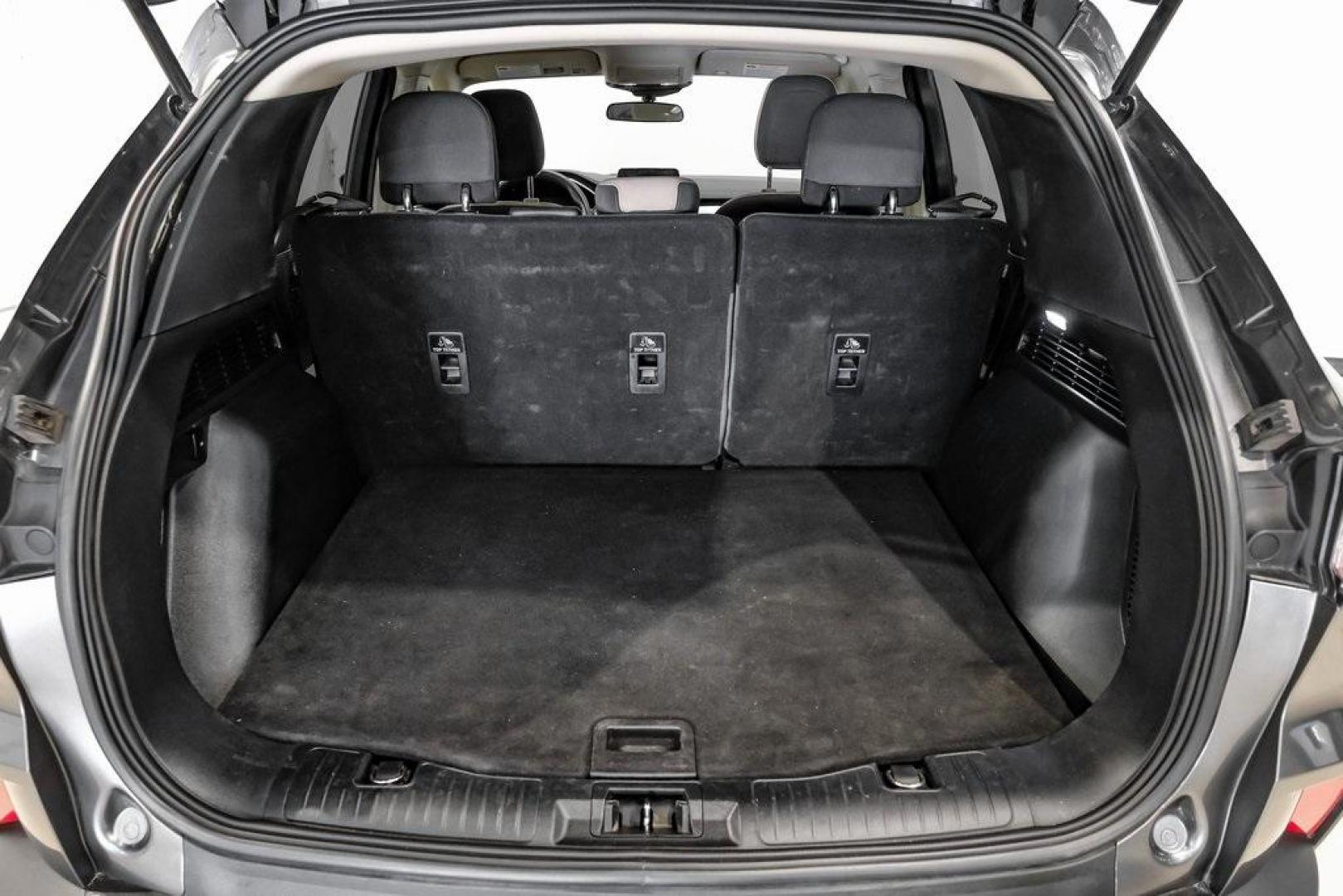 2020 Magnetic /Sandstone Ford Escape SE (1FMCU0G6XLU) with an 1.5L EcoBoost engine, Automatic transmission, located at 15300 Midway Rd., Addison, TX, 75001, (972) 702-0011, 32.958321, -96.838074 - Photo#62